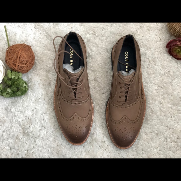 New Cole Haan shoes - leather - size 8.5 - brown main image 4